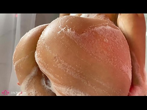 ❤️ Brunette වයිබ්‍රේටරය සමඟින් පුසි ස්වයං වින්දනයේ යෙදී ස්නානය කිරීමේදී දැඩි ලෙස සුරාන්තයට පත් කරයි ❤️❌ රුසියානු අසභ්‍ය si.sexera.ru ☑